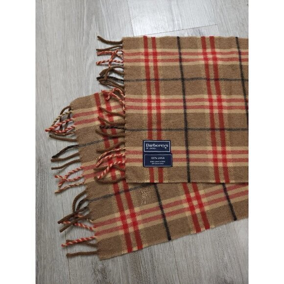 Vintage Burberrys of London 100% Wool Fringe Equestrian Knight Scarf Authentic - Picture 2 of 12